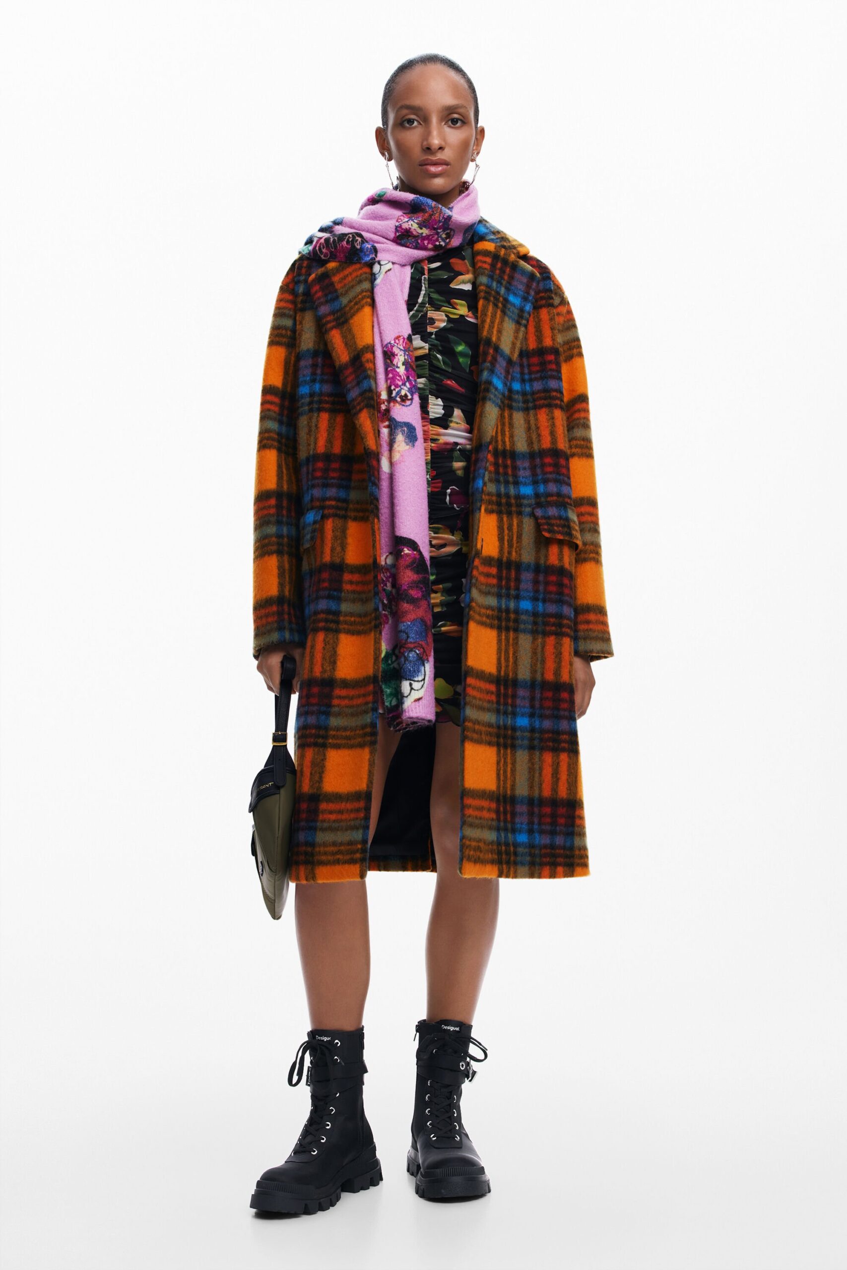 abrigo-de-cuadros-mujer-916ezl-1.jpg