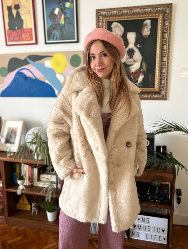 abrigo-pelo-blanco-699hye-1.jpg
