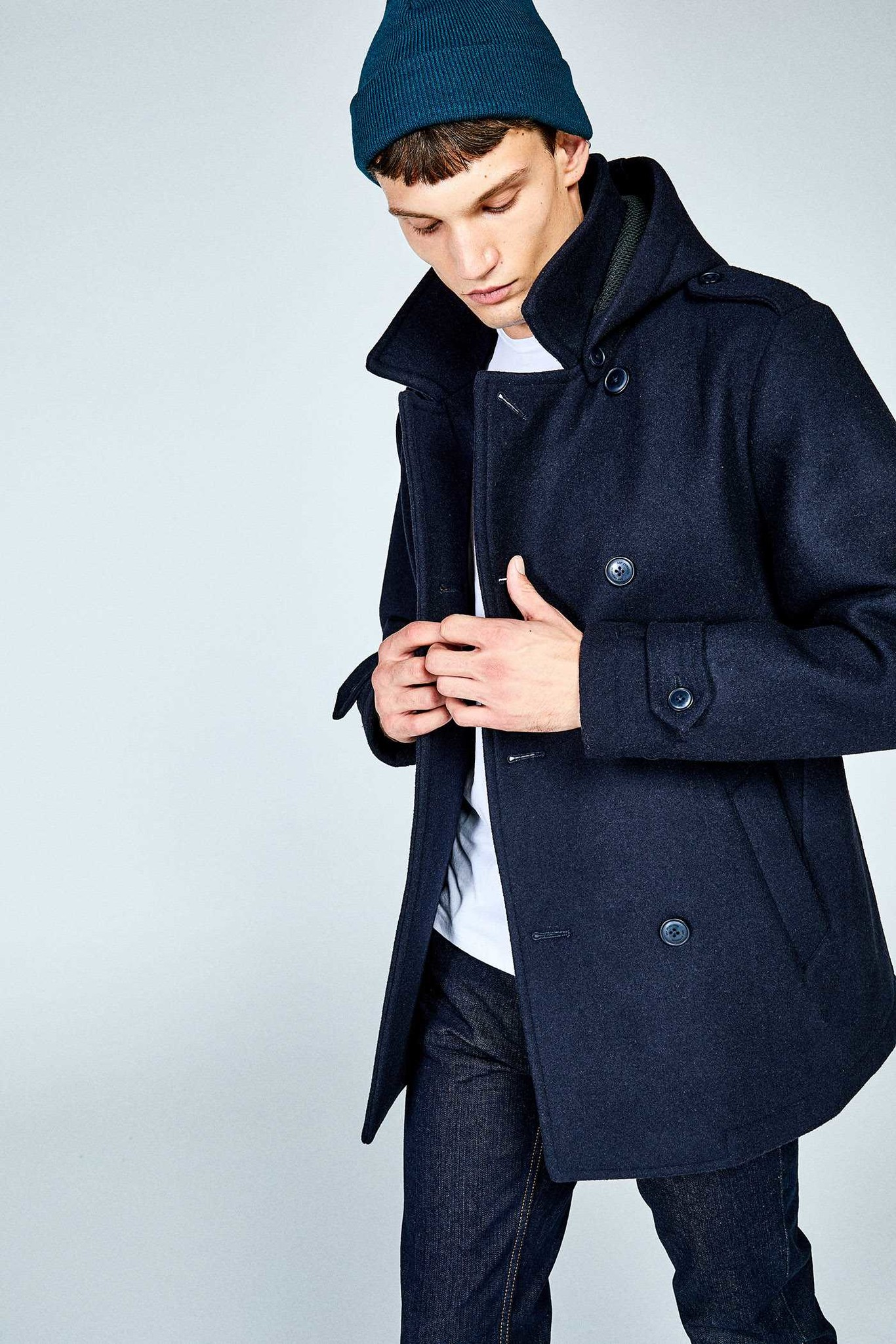 abrigos-hombre-modernos-229aza-1.jpg