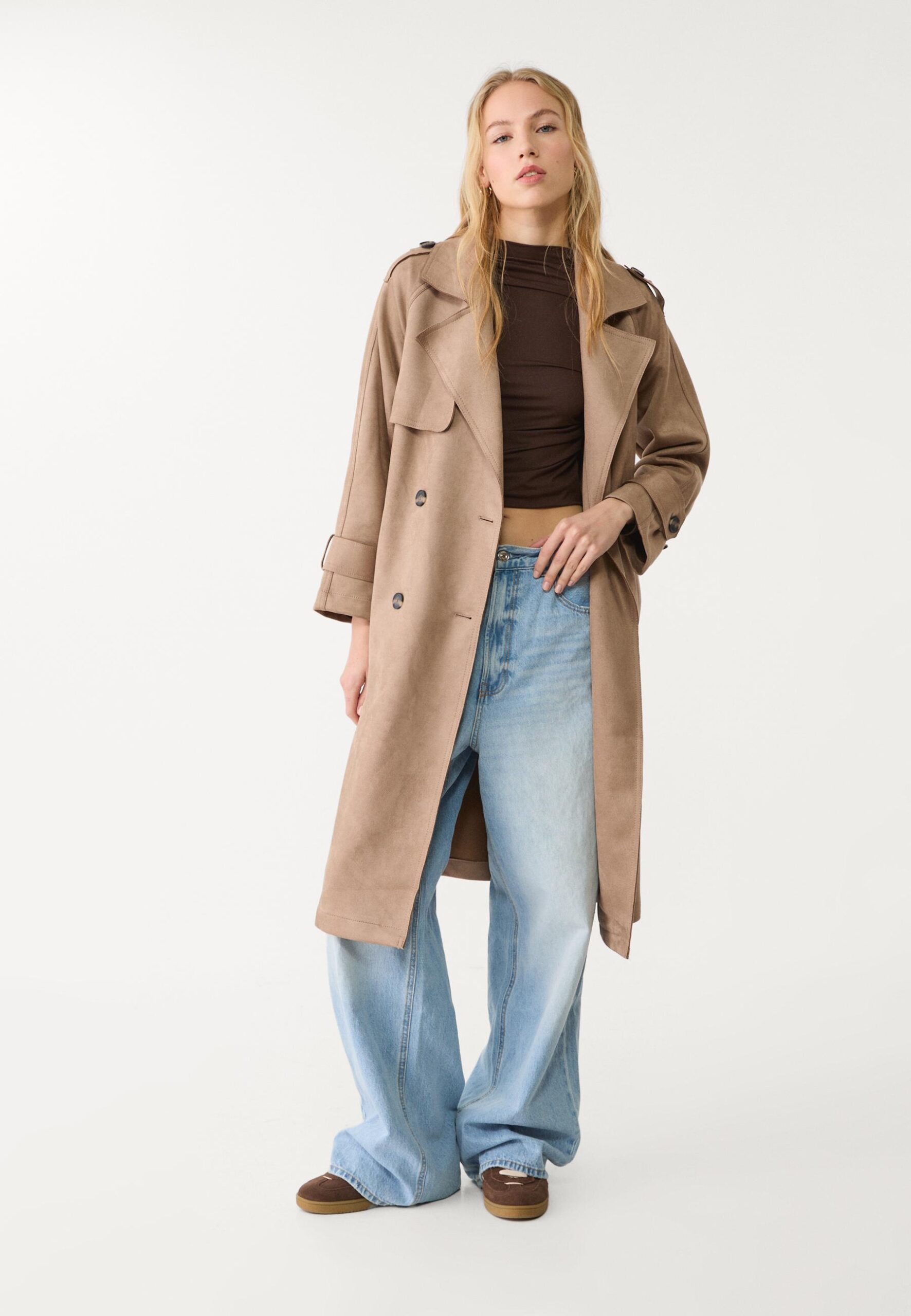gabardina-stradivarius-607czk-1.jpg